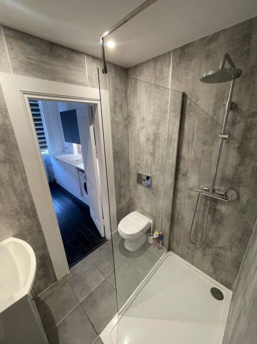 Elegant Studio In Central Hove - 5 Min Walk To Beach - 10 Min To Hove Extérieur photo