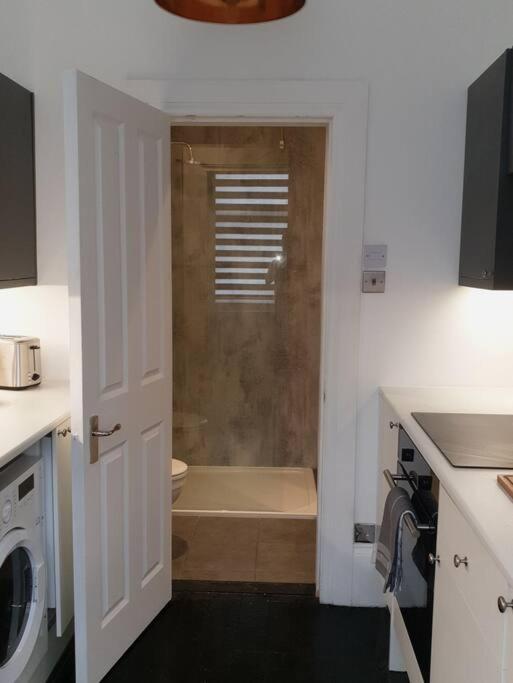 Elegant Studio In Central Hove - 5 Min Walk To Beach - 10 Min To Hove Extérieur photo